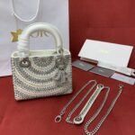 디올 (OC) 레이디 디올 토트백 비즈 아이보리 0505