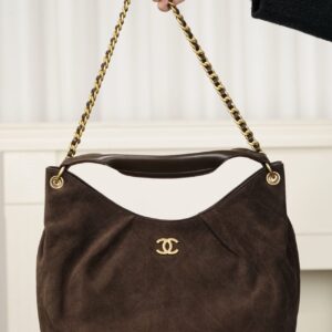 샤넬 (팬더) 히피 호보 대형 브라운 스웨이드