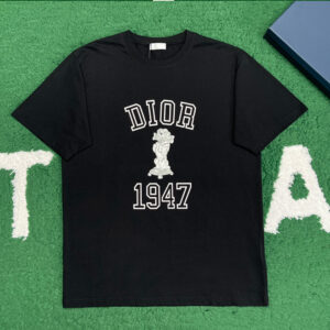 디올 [잔디집] 1497 바비 캐주얼핏 반팔 티셔츠 “2COLOR”