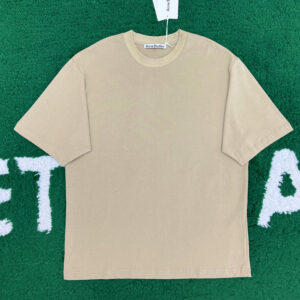 아크네 [ 잔디집 ]  스튜디오 백 고무패치 릴렉스 핏 크루넥 반팔 티셔츠 “2COLOR”