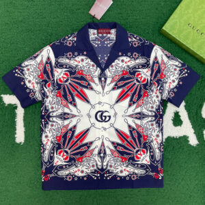 구찌 [ 잔디집 ]  반팔 셔츠 반다나 프린트 코튼 “2COLOR”