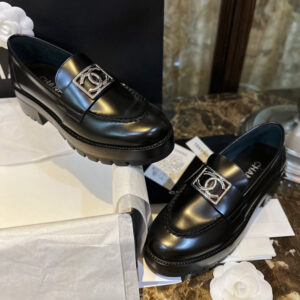 샤넬 23B 스퀘어 CC로고 블랙 카프스킨 로퍼 “35SIZE – 41SIZE”