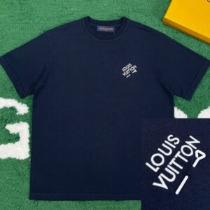 루이비통 [ 잔디집 ] 엠브로이더드 시그니터 쇼트 슬리브 크루넥 니트 코튼 반팔 티셔츠 “5COLOR”