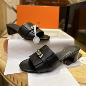 에르메스 우먼 GIGI 켈리 뮬 샌들 “35SIZE – 41SIZE”