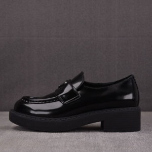 프라다 [CY공장]  초콜릿 브러쉬드 페이턴트 로퍼