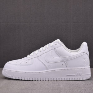 나이키 【GOAT】 x 코비 브라이언트 에어포스 1 로우 트리플 화이트 IB0018-100