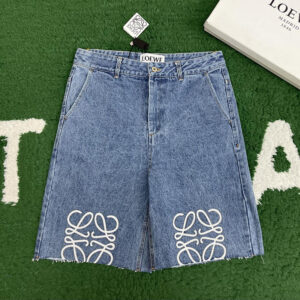 로에베 【잔디집】 아나그램 데님 숏 팬츠（레어）
