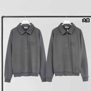 미우미우 [YD공장] 아플리케 로고 오버사이즈 긴팔 폴로 셔츠