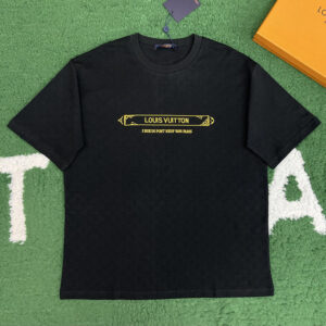 루이비통 【잔디집】 다미에 엠벨리시드 피케 반팔 티셔츠（레어）