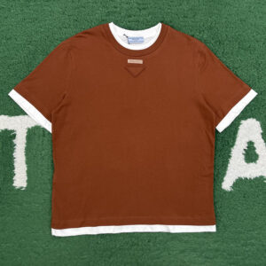 프라다 【잔디집】 레이어드 디테일 반팔 티셔츠（레어）