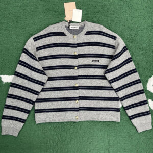 미우미우 【잔디집】 셰틀랜드 니트 가디건 (레어)