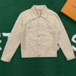 루이비통 【잔디집】 모노그램 엠보스드 데님 자켓（레어）