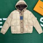 루이비통 【잔디집】 퀼티드 립스톱 후디드 자켓 (레어)