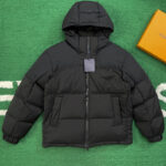 루이비통 【잔디집】 모노그램 다운 패딩 블루종（레어）