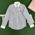 미우미우 【잔디집】 스트라이프 로고 자수 셔츠（레어）