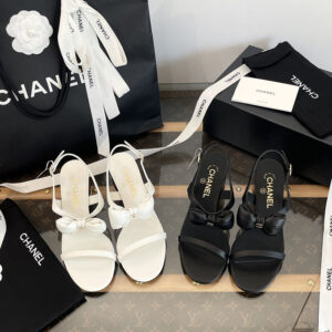 샤넬 램스킨 샌들