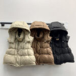 로에베 아나그램 패딩 후드 조끼 베스트