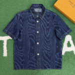 루이비통 【잔디집】 LV 무아레 모티프 숏 슬리브드 데님 셔츠（레어）