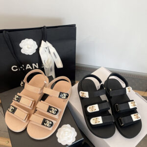 샤넬 벨크로 스트랩 샌들