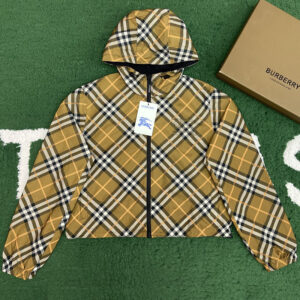 버버리 【잔디집】 크롭 체크 리버시블 후드 자켓（레어）