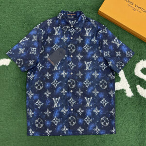 루이비통 【잔디집】 프린티드 모노그램 숏 슬리브드 셔츠（레어）