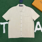 루이비통 【잔디집】 사파리 셔츠 모노그램 엠보싱 반팔 (레어)