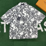 루이비통 [잔디집] 1AB5HU 멀티 버튼홀 쇼트 슬리브드 파자마 셔츠 [레어]