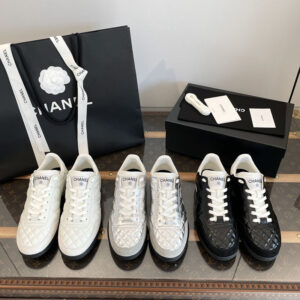 샤넬 24 CC로고 퀼팅 스니커즈