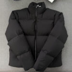 디올 【TJ공장】 CD Icon 다운 패딩 자켓 （터보）