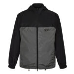 프라다 【잔디집2】 트라이앵글 로고 윈드브레이커 나일론 （세븐）