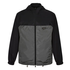 프라다 【잔디집2】 트라이앵글 로고 윈드브레이커 나일론 （세븐）