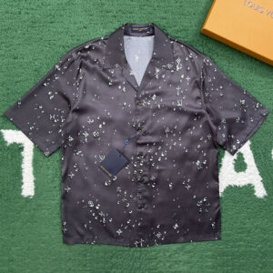 루이비통 【잔디집】 모노그램 숏 슬리브드 셔츠 실크 （레어）