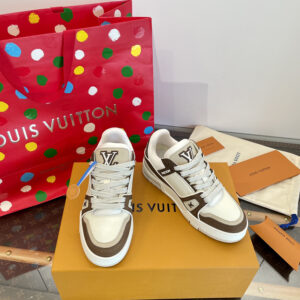 루이비통 LV 트레이너 스니커즈 브라운