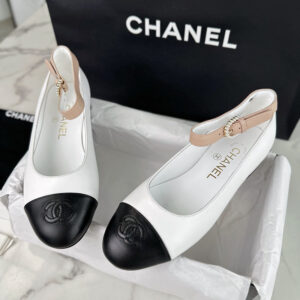 샤넬 【터보】 23A 발레리나 스트랩 플랫 슈즈 화이트（TJ공장）