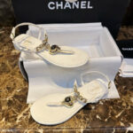 샤넬 【TJ공장】 23s CC 하트 플립 플랍 샌들 (터보)