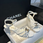 샤넬 【TJ공장】 25P 미드힐 램스킨 샌들（터보）