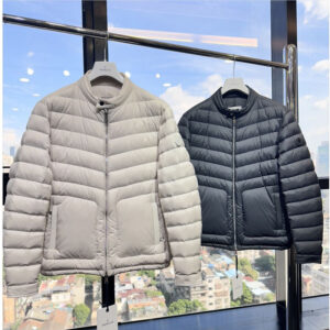 몽클레어 Maurienne 다운 경량 패딩 마우린엔느