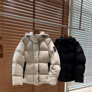 캐나다구스 정션 클래식 파카 새틴