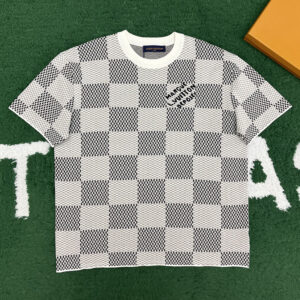 루이비통 【잔디집】 다미에 니티드 반팔 티셔츠（레어）