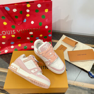 루이비통 LV 트레이너 스니커즈 핑크