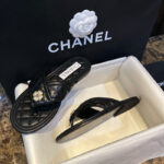 샤넬 【터보】 23S 플라워 펄 샌들（TJ공장）