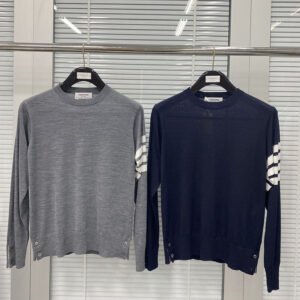 톰브라운 (TJ공장) 【터보】 클래식 울 니트 스웨터 사선완장