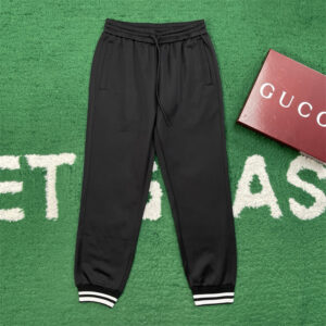 구찌 【잔디집】 테크니컬 조거 팬츠（레어）
