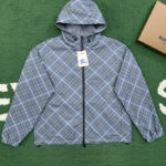 버버리 【잔디집】 리버시블 체크 후드 집업 자켓（레어）