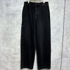 프라다 【사슬공장】 24SS 트라이앵글 카고 데님 팬츠 블랙