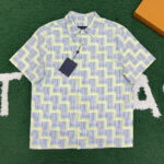 루이비통 【잔디집】 LV Stairs 멀티 그래픽 프린트 반팔 셔츠 （레어）