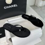 샤넬 [TJ공장] 24S 벨벳 레퍼런스 쪼리 샌들