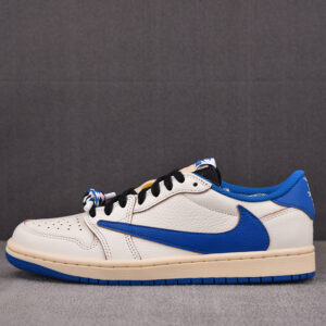나이키 [LJR공장]  x 트래비스 스캇 에어조던1 로우 OG SP 세일 밀리터리 블루 DM7866-104