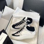 샤넬 25N 스키 컬렉션 하이탑 스니커즈