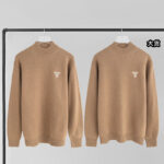 프라다 [YD공장] 자수 니트 터틀넥 스웨터